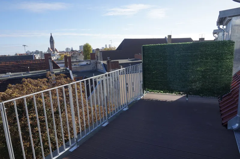 Erstbezug DG Maisonette Wohnung mit Terrasse und Balkon — photo 1